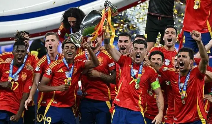 Spanje Thuisshirt 2024 Voetbalshirts